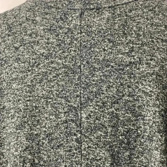 EXPRESS ONE ELEVEN WOMENS SIZE MEDIUM/LARGE COWL NECK SOFT GRAY SWEATER - Picture 10 of 11